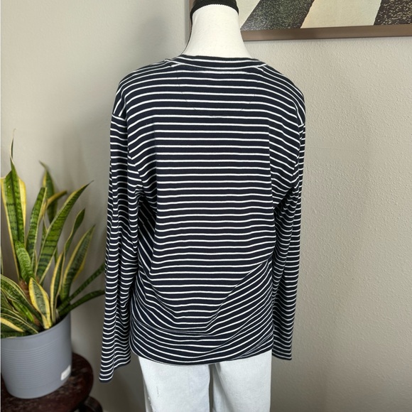 Sperry’s Navy & white Stripped Sweater - Picture 7 of 7